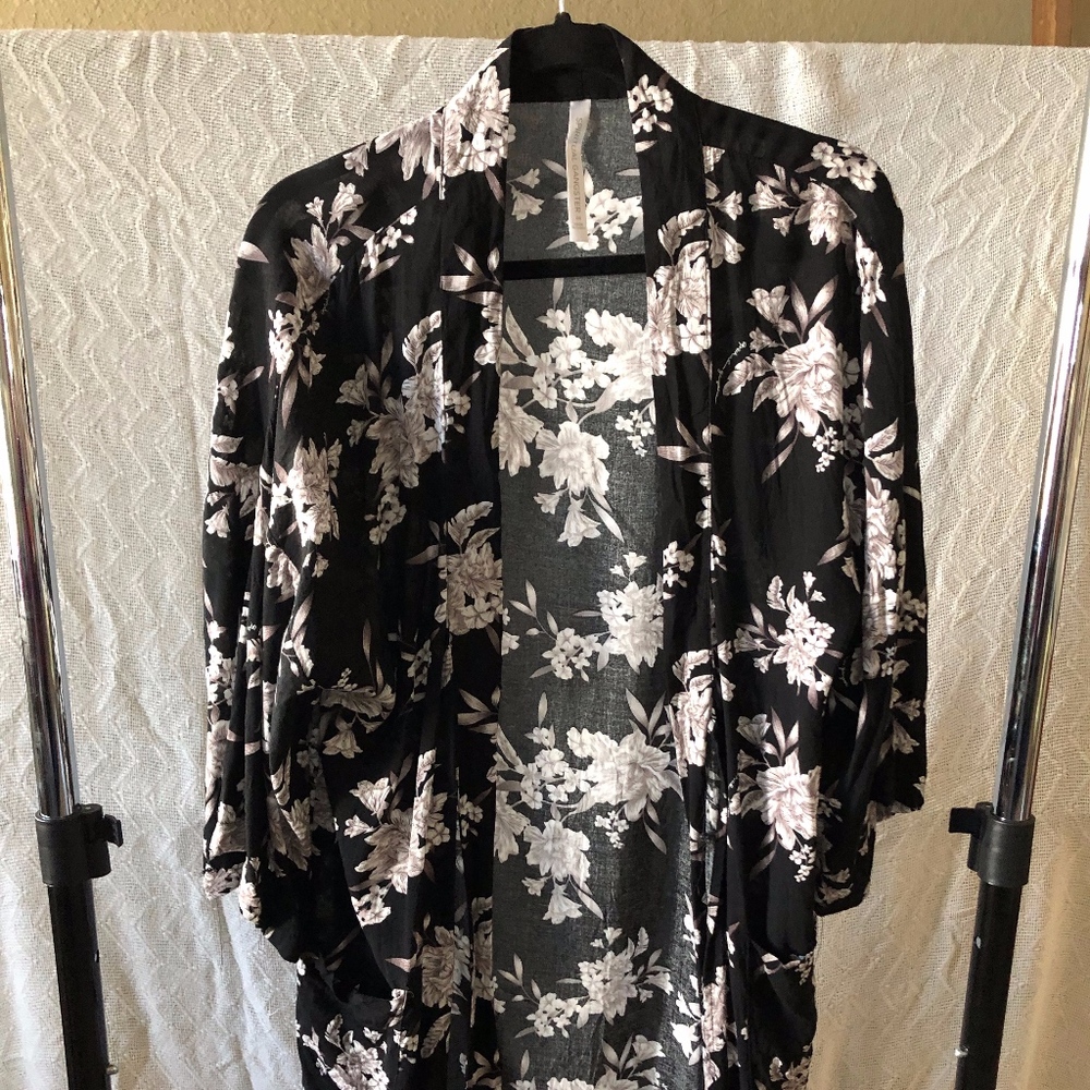 black and white kimono